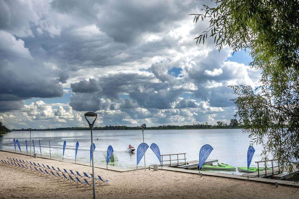 Hotel Warszawianka Яхранка Экстерьер фото
