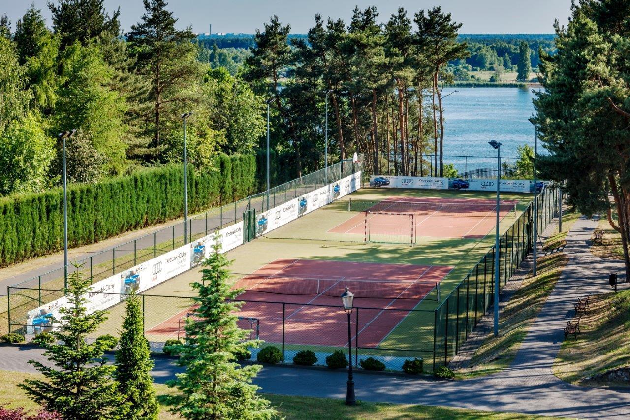 Hotel Warszawianka Яхранка Экстерьер фото